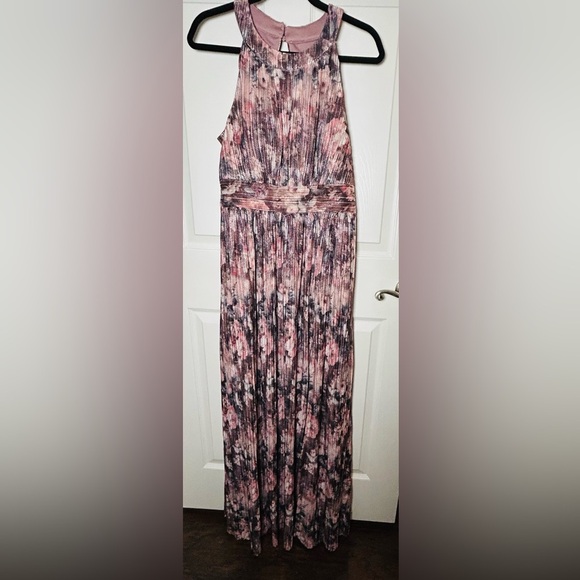 Eliza J Pink and Black Floral Maxi Dress - Picture 6 of 11